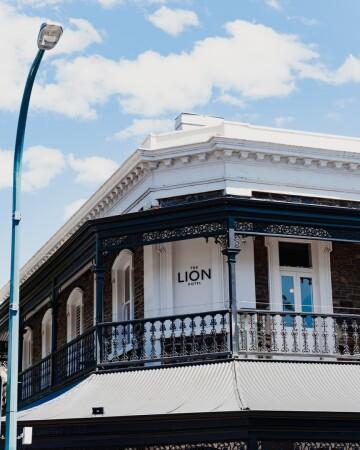 Best Sports Bars in North Adelaide - The Lion Hotel