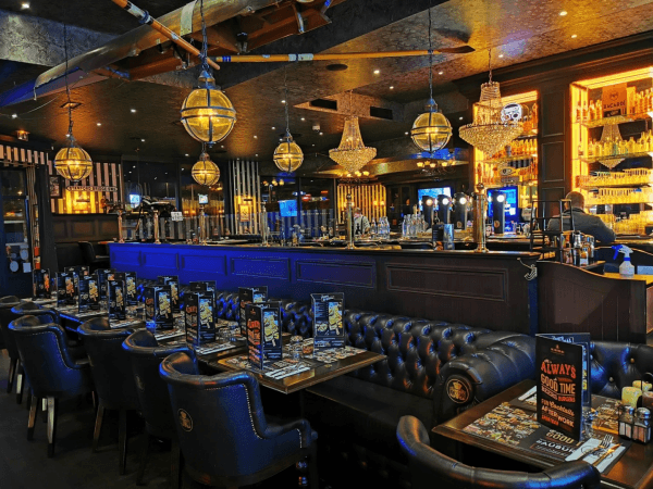 Best Sports Bars in Saint-Parres-aux-Tertres - Au Bureau Troyes