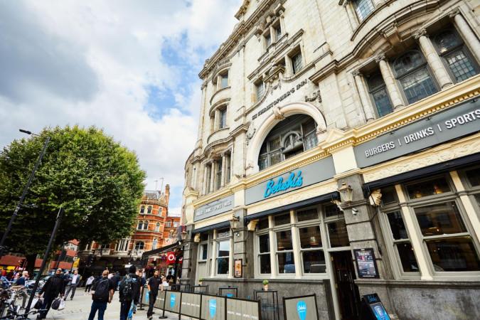 Best Sports Bars in London - Belushi's Hammersmith
