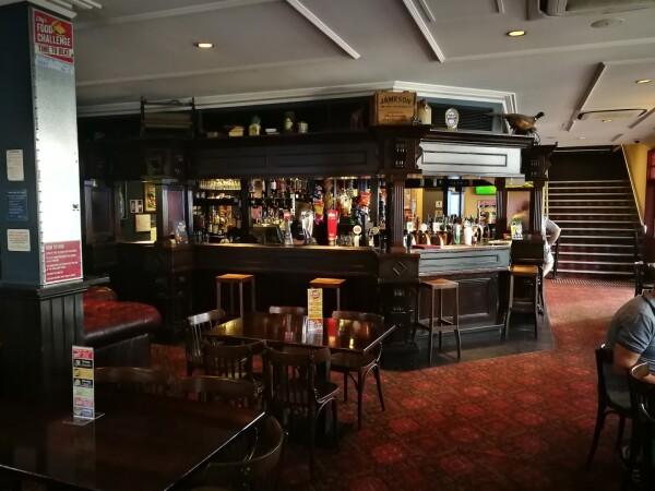 Best Sports Bars in Adelaide - The Elephant British Pub