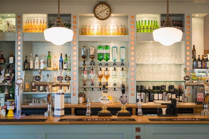 Best Sports Bars in Newquay - Great Western Hotel
