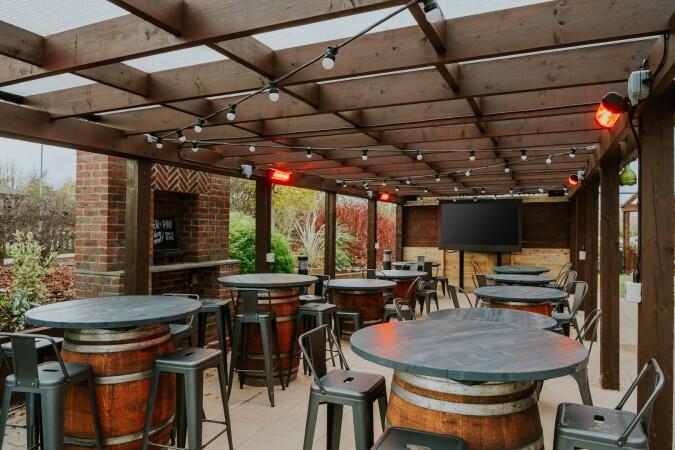 Best Sports Bars in Witham - Saxon Arms Witham