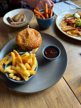 Best Sports Bars in London - The Leicester Arms