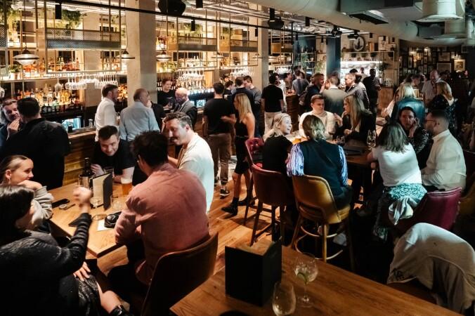 Best Sports Bars in London - Victory Pub Waterloo