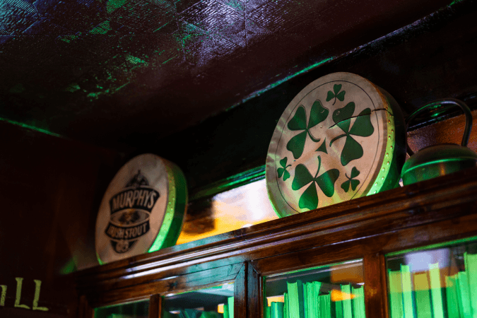 Best Sports Bars in Watford - Dunning's Bar