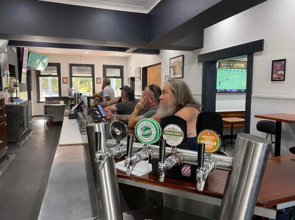 Best Sports Bars in Waroona - The Rec Hotel Waroona