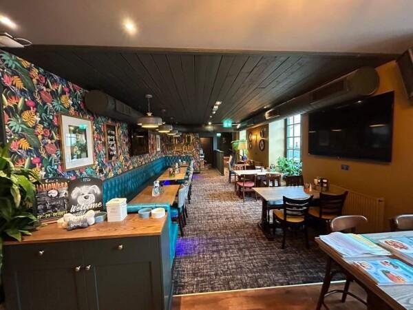 Best Sports Bars in Elgin - The Granary (Elgin)