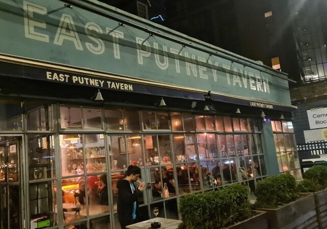 Best Sports Bars in London - East Putney Tavern