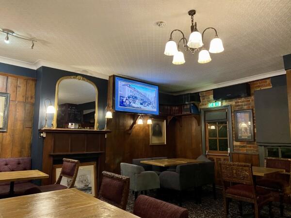 Best Sports Bars in St Albans - The Goat Inn