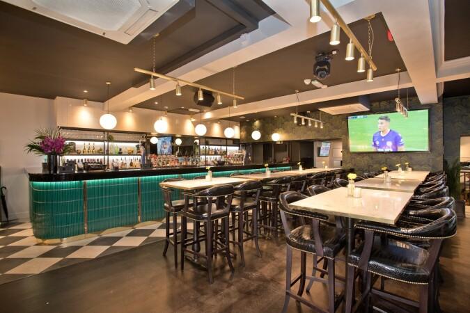 Best Sports Bars in Mayfair - Bonds Mayfair