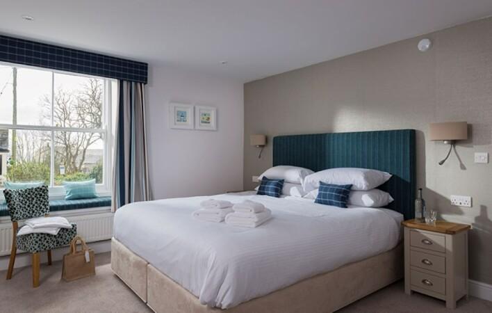 Best Sports Bars in St Austell - Rashleigh Arms, St Austell