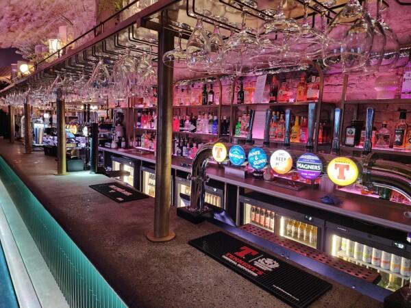 Best Sports Bars in Edinburgh - Three Sisters, Edinburgh