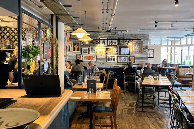 Best Sports Bars in Cambridge - Cambridge Brewhouse