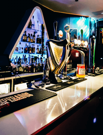 Best Sports Bars in London Bridge - N1 Bar