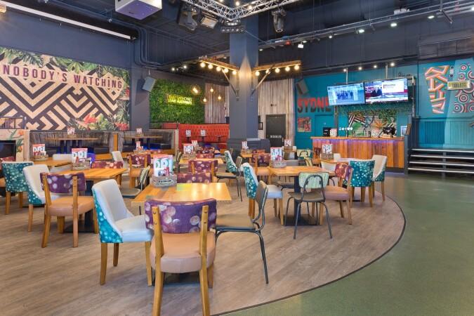 Best Sports Bars in Plymouth - Walkabout Plymouth