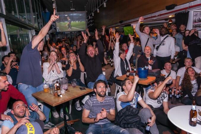 Best Sports Bars in Barcelona - Belushi's Barcelona
