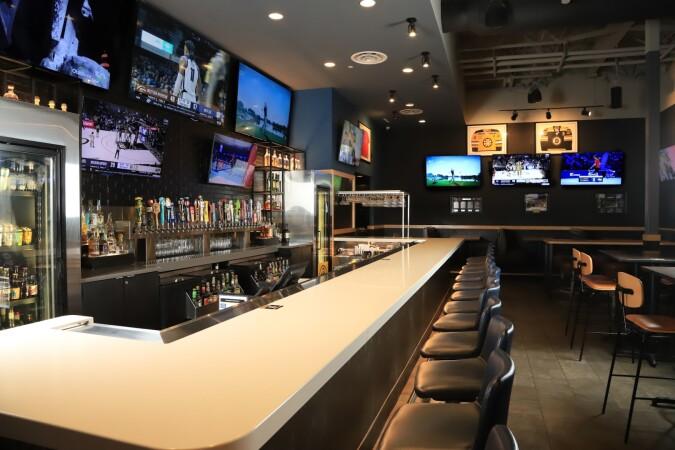 Best Sports Bars in Bangor - Buffalo Wild Wings @ Bangor, Me