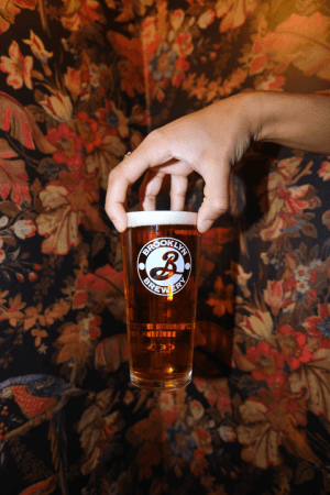 Best Sports Bars in Paris - The Blossom Arms