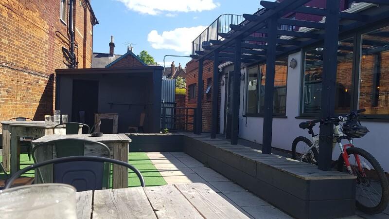 Best Sports Bars in Hitchin - The Radcliffe Arms