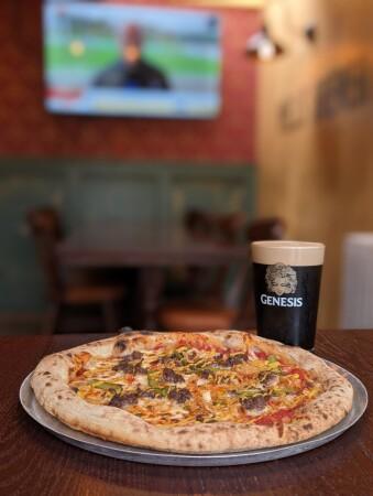 Best Sports Bars in Hitchin - The Radcliffe Arms