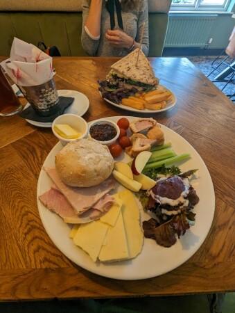 Best Sports Bars in Rugby - The Bear