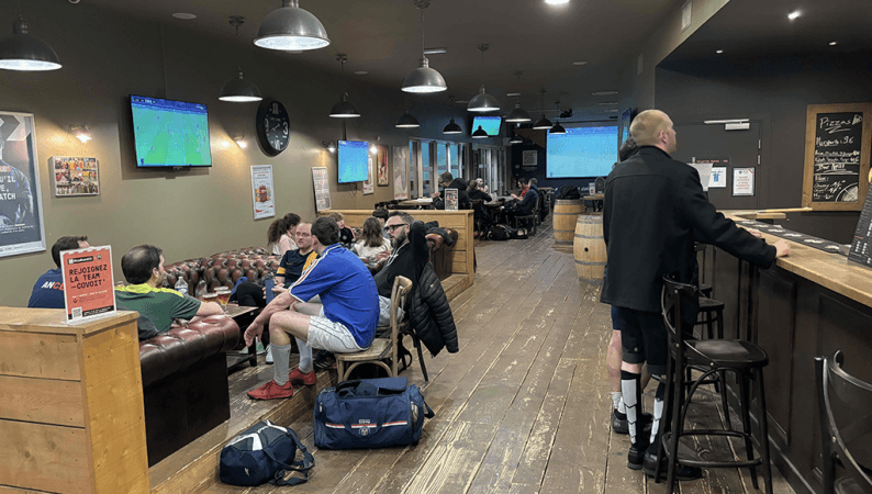 Best Sports Bars in Guyancourt - Sports Bar - UrbanSoccer Guyancourt