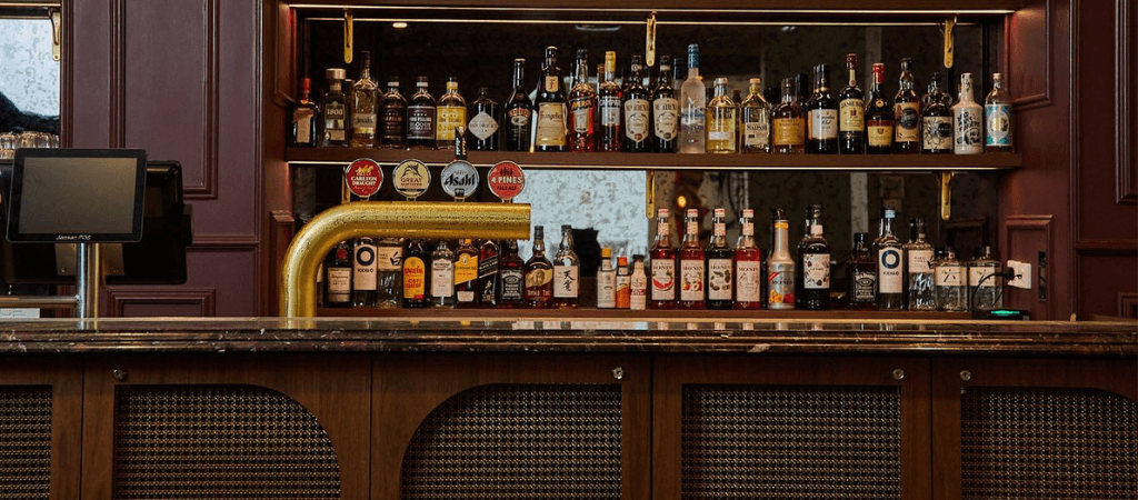 Best Sports Bars in Melbourne - Central Point