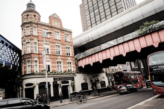 Best Sports Bars in Waterloo - Wellington, Waterloo