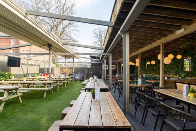 Best Sports Bars in Cardiff - The Pontcanna Inn