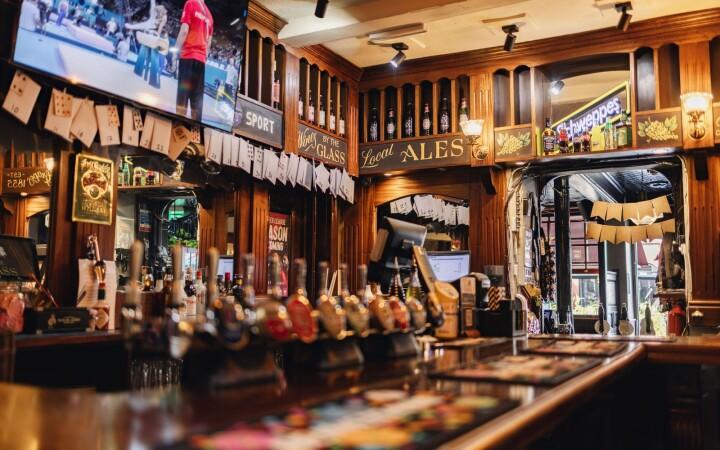 Best Sports Bars in Southampton - The Grapes