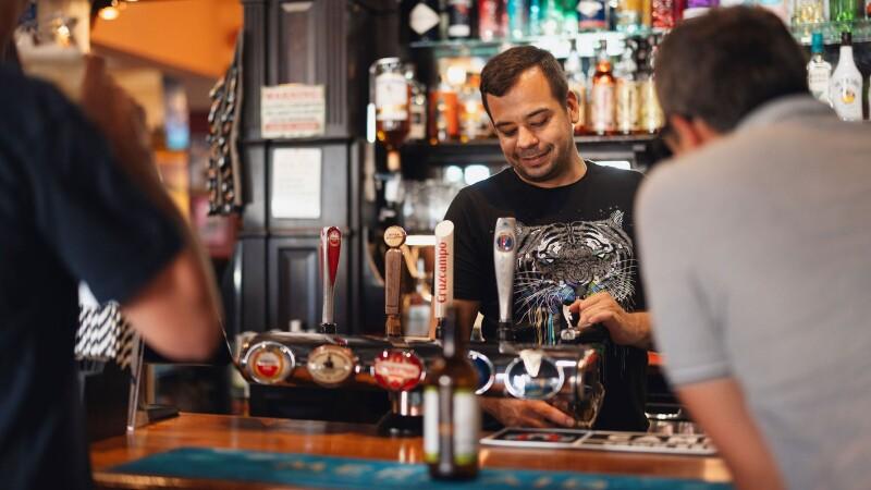 Best Sports Bars in Southampton - The Grapes