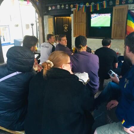 Best Sports Bars in Wotton-u-Edge - The Star Inn