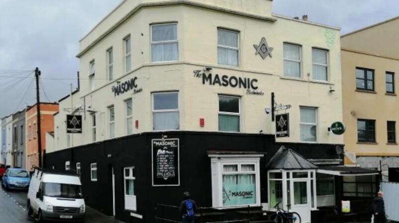 Best Sports Bars in Bristol - The Masonic