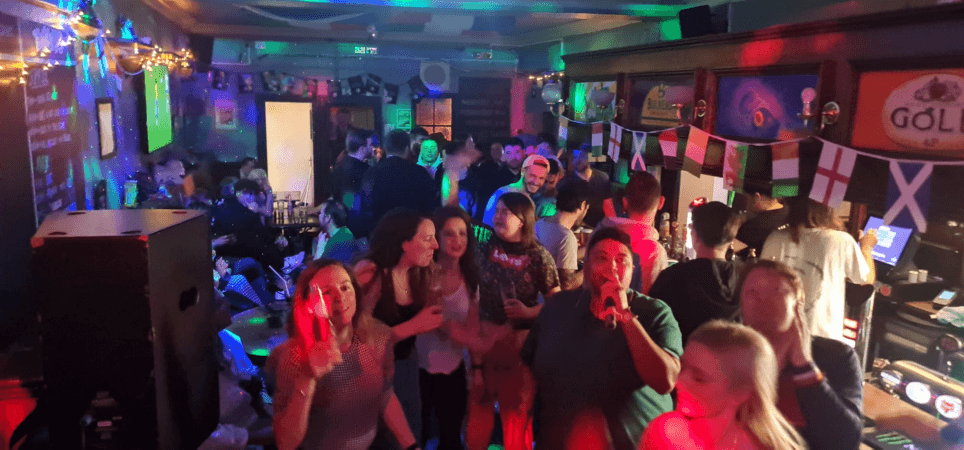 Best Sports Bars in Bishopston - Cat & Wheel