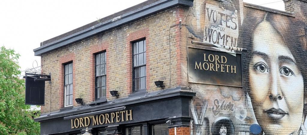 Best Sports Bars in London - Lord Morpeth