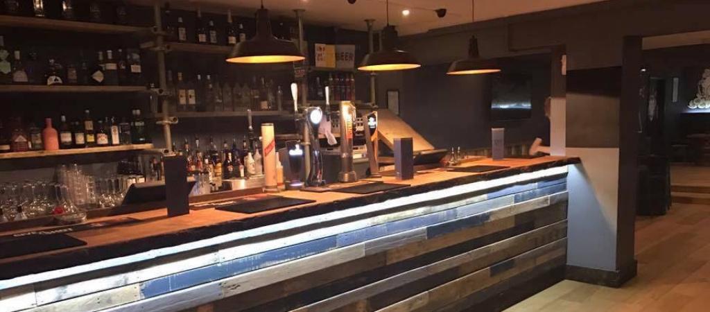 Best Sports Bars in Rutland - Bills Bar Oakham