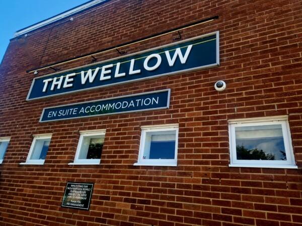 Best Sports Bars in North East Lincolnshire - Wellow (Cleethorpes)