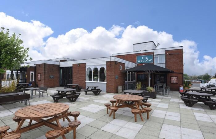 Best Sports Bars in North East Lincolnshire - Wellow (Cleethorpes)