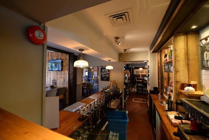 Best Sports Bars in Watford - Southern Cross (Watford)