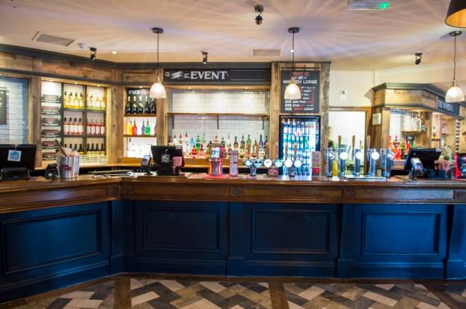 Best Sports Bars in North Lincolnshire - Warren Lodge (Scunthorpe)