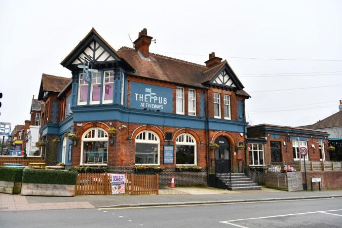 Best Sports Bars in Brighton - Fiveways (Brighton)