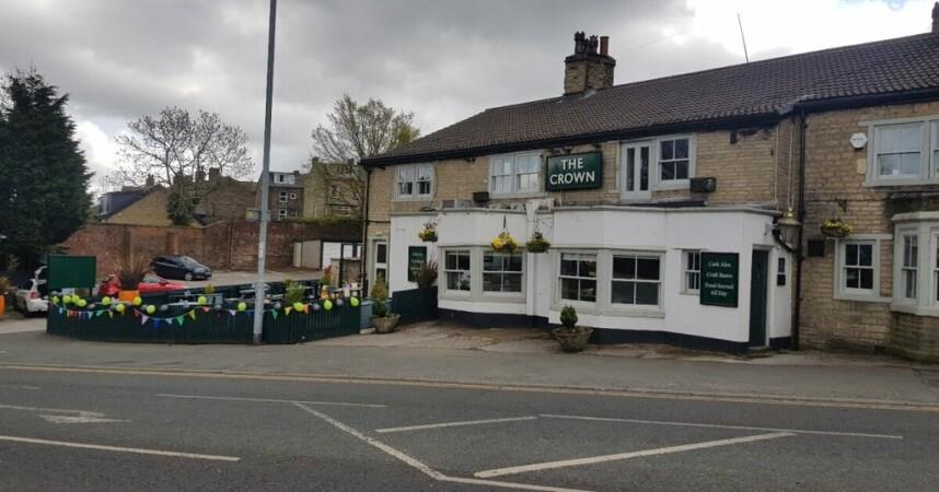 Best Sports Bars in Bradford - Crown (Bradford)