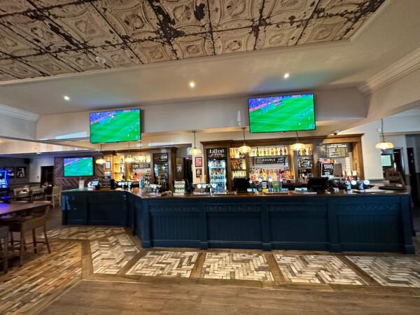 Best Sports Bars in Leicester - Local Hero (Leicester)