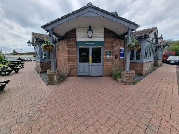 Best Sports Bars in Eastbourne - Rodmill (Eastbourne)