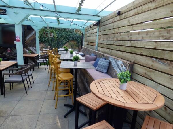 Best Sports Bars in Oxford - Duke Of Monmouth (Oxford)