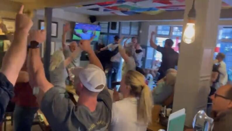 Best Sports Bars in Chichester - Old Cross (Chichester)