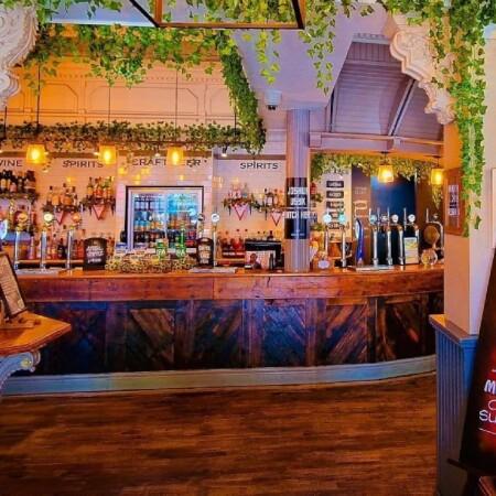 Best Sports Bars in Lytham St Annes - Ship & Royal (Lytham St Annes)