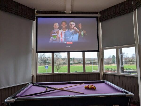 Best Sports Bars in Wakefield - Walnut Tree (Wakefield)