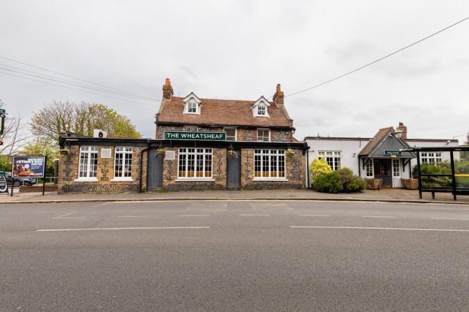 Best Sports Bars in Margate - Wheatsheaf (Margate)