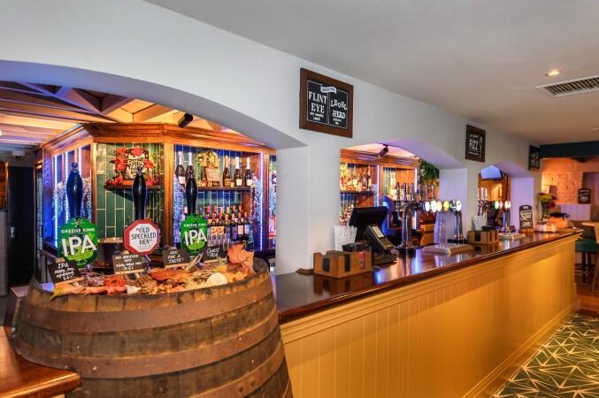Best Sports Bars in Yate - Farmhouse (Yate)